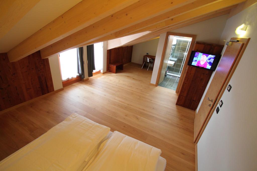 Bio Hotel Benny Медзана Экстерьер фото
